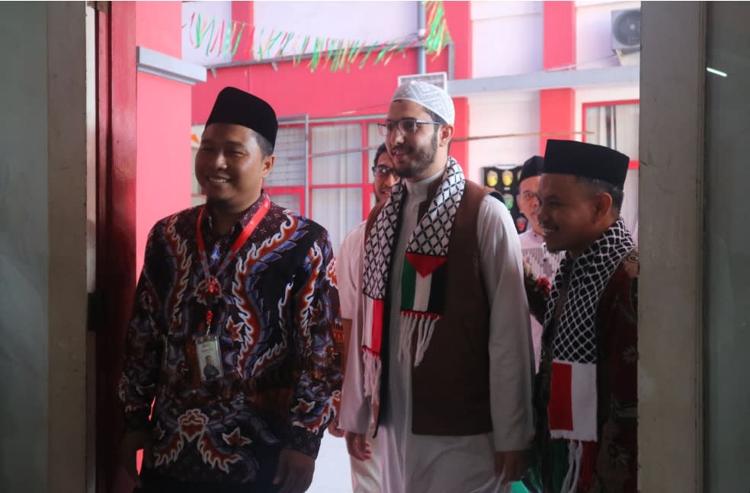 syekh-yordania-moklet-quranic-excellence